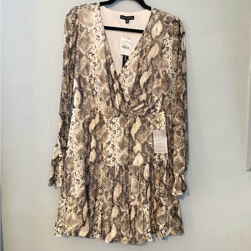 NWT Snake Print Long Sleeve Dress